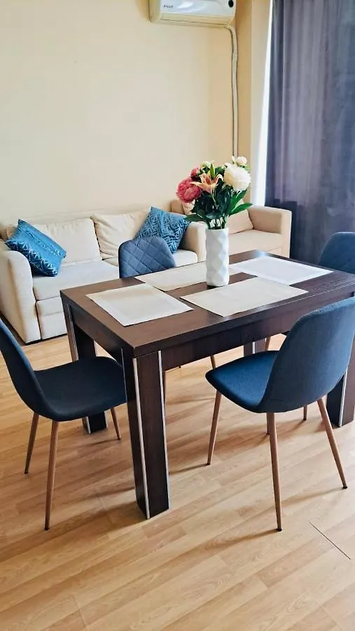 Golden Sands Iglika 2 Bedroom Apartment